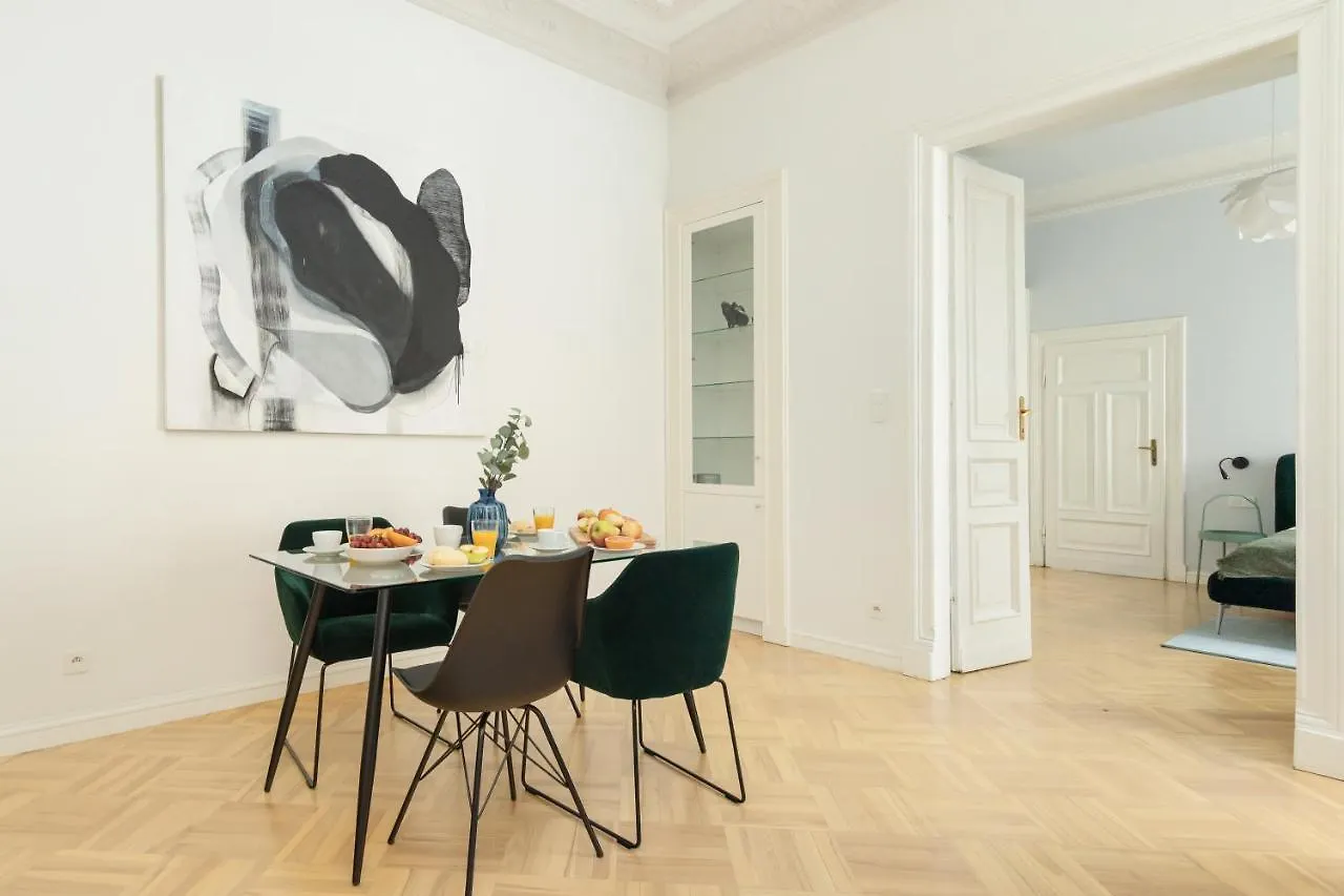 Marszalkowska 58 - Classy Two Bedroom Apartment With Balcony By Noclegi Renters Warszawa